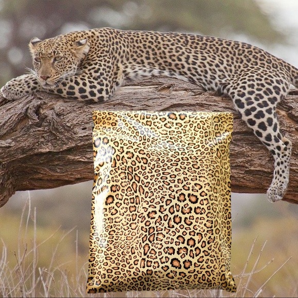 25 10X13 Leopard Poly Mailers PRICE IS FIRM - Picture 6 of 6